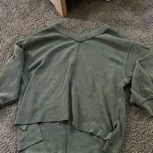 sage green american eagle sweater size small